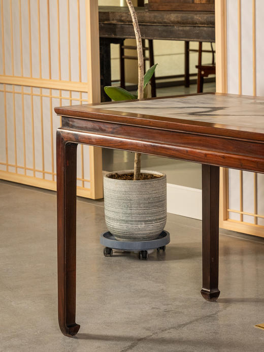 清	红木镶云石束腰马蹄腿画桌 商品图2