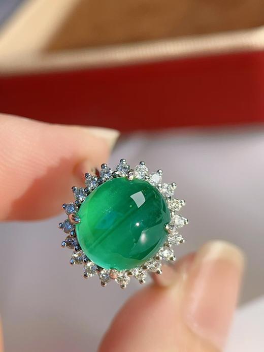 5.6克拉素面祖母绿戒指 商品图0