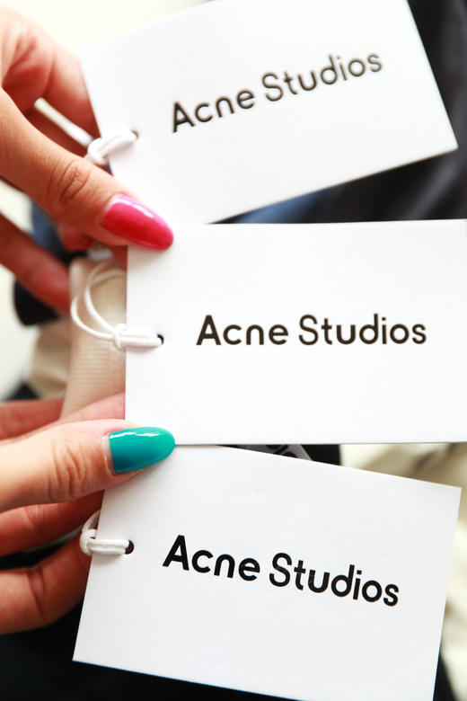 松弛感长袖tee，字母印花设计。做旧复古水洗情侣宽松长袖C071460 商品图3