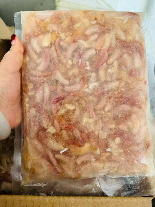 🔥 反馈特别好的溜鲜溜鲜的海螺须！ 鲜螺须加工，口感更鲜。固形物含量高，包饺子，包包子，烙韭菜盒子，炒着吃，拌着吃，绝了！1袋2斤，辽宁省内包邮，省外不发。 商品图1