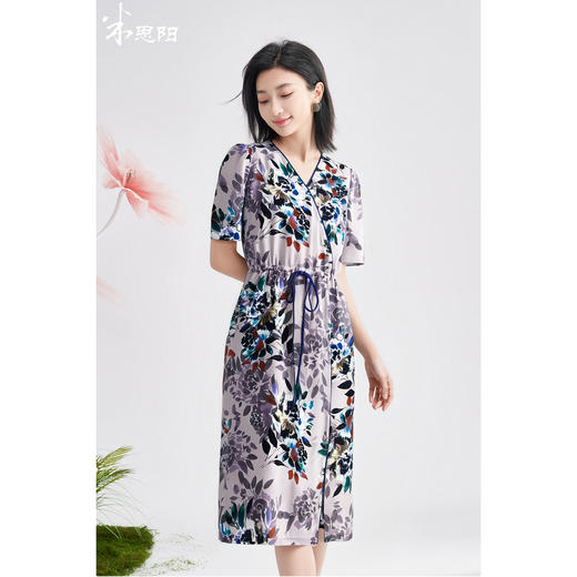 剩S/M/L/XL 米思阳2025年夏季新品法式显瘦气质V领独特印花连衣裙3686 商品图0