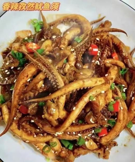 鱿鱼须（鱿鱼头），口感脆爽，营养丰富，毛重500g/板，出口品质，无泡水，无泡药，无任何添加。辽宁省内包邮，省外不发。 商品图4