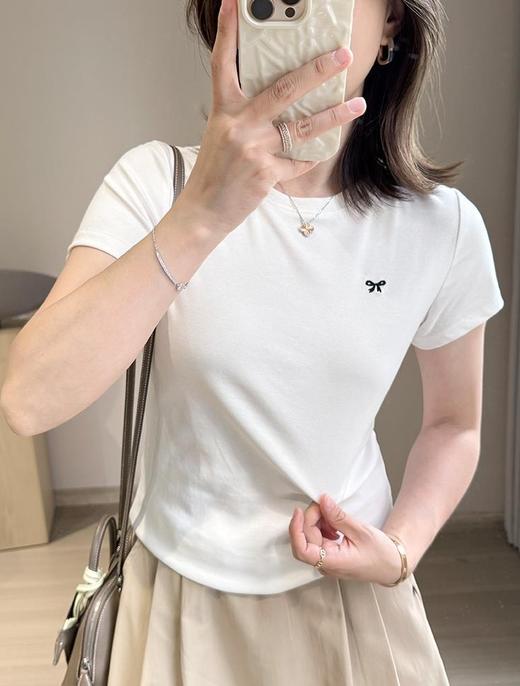 MIU感蝴蝶结刺绣正肩短袖修身显瘦T恤 商品图2