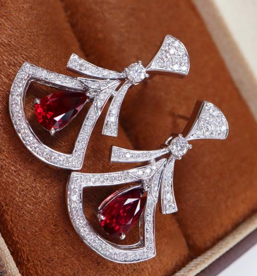 2.08克拉刻面红宝石耳坠 商品图0
