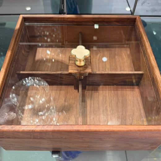 龙福胡桃木方形零食干果盘 （约26*26*9cm）胡桃木圆形零食干果盘 （约28*28*9cm） 商品图1