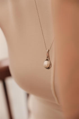 Pearl moments 勺光珠影 珍珠项链