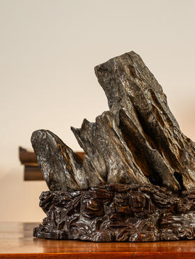 清	灵璧石文房赏石（红木座）