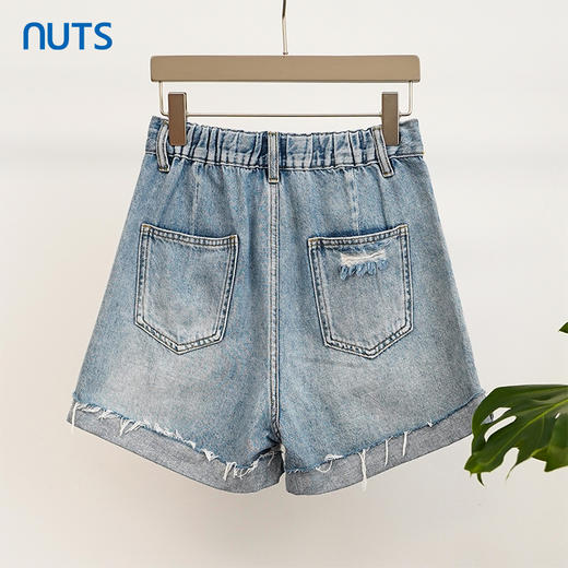 NUTS夏季新品时尚百搭破洞毛边设计感显瘦水洗牛仔短裤326111442 商品图1