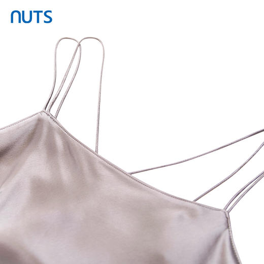 NUTS夏季新款纯色高级感气质醋纤缎面吊带连衣裙女423101015 商品图2