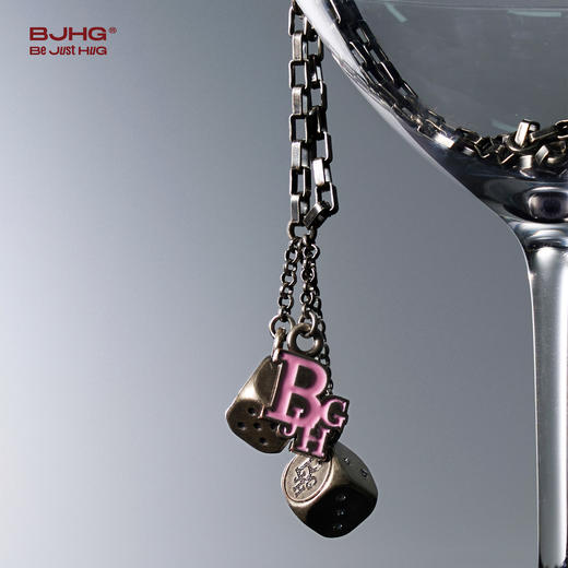 BJHG不计后果 做旧复古骰子项链男款个性潮流百搭高级感链子配饰 商品图0