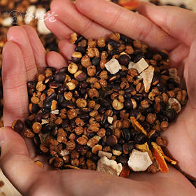  这杯谷物茶，是湿气的敌人，越喝脾公子越有劲儿