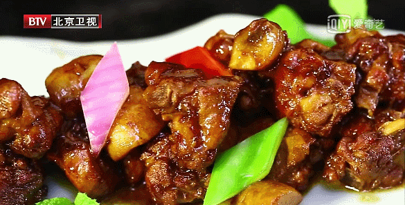 10道鸭肉花式做法——浓香啤酒鸭