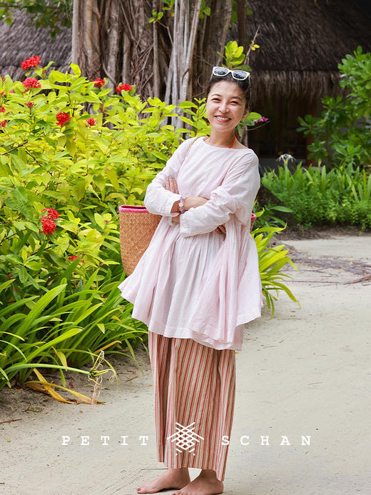 PETIT SCHAN小闪 CLO#858 Ballet Girl 芭蕾少女 一千零一夜系列纯棉船型领格纹娃娃衫 商品图3