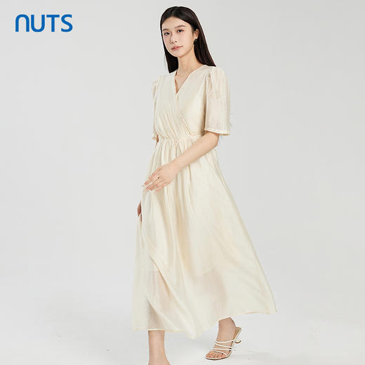 NUTS夏季新款优雅气质V领高腰显瘦大摆短袖连衣裙女428103412 商品图1