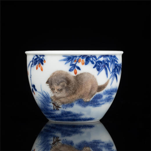 一儒堂青花加彩猫咪小缸杯 商品图0