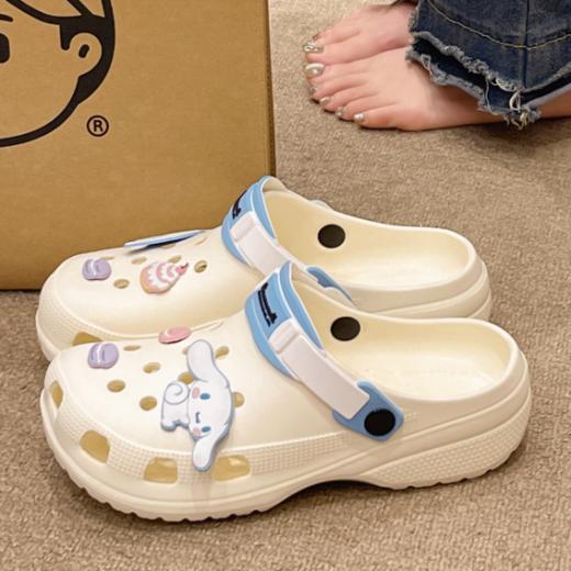 👏暑假特惠! ！ 29.9元 捡漏款【亲子款三丽鸥卡通洞洞鞋】💖 既能当拖鞋又能当凉鞋！🔥室内室外、浴室、沙滩...各种场合都很实穿~ 商品图4