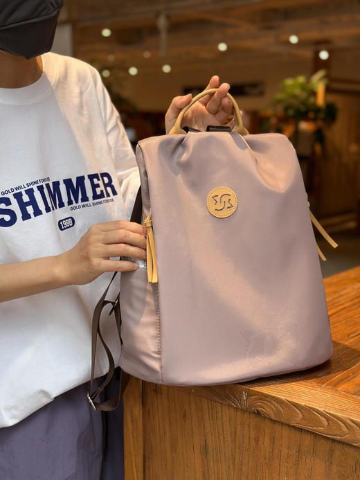 限量清仓特价🔥原货现货仅此一批❗️【极简风尼龙防水双肩包】⭐把实用美学玩明白了~‎ 商品图2