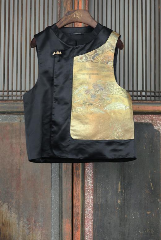 盛唐牡丹盛奢系列| 丝毛拼西阵织花扣马甲 商品图0