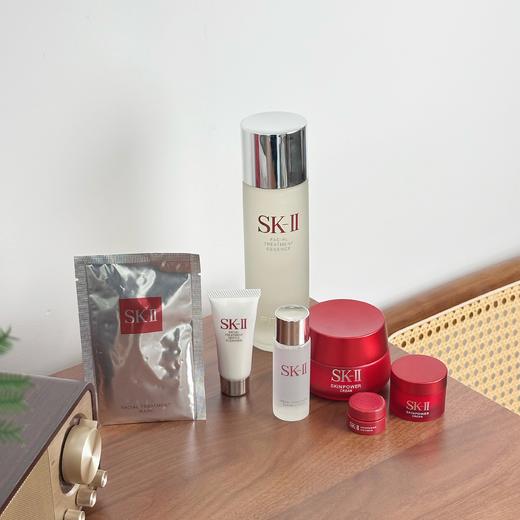 【跨境直邮】SK-II韩流美肌套盒七件套（内含：神仙水230ml+大红瓶面霜80g+清莹露30ml+眼霜2.5g+洗面奶20g+面霜15g+面膜1P） 商品图3