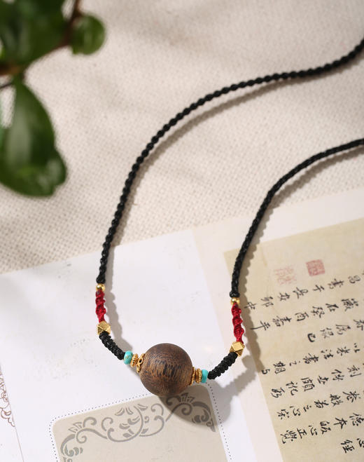 【沉香溯源】棋楠绿松石圆珠项链 约16mm棋楠圆珠、约4mm绿松石扁珠、约6mm松石圆珠、S925银镀金配件  BCCSDIY67 商品图1