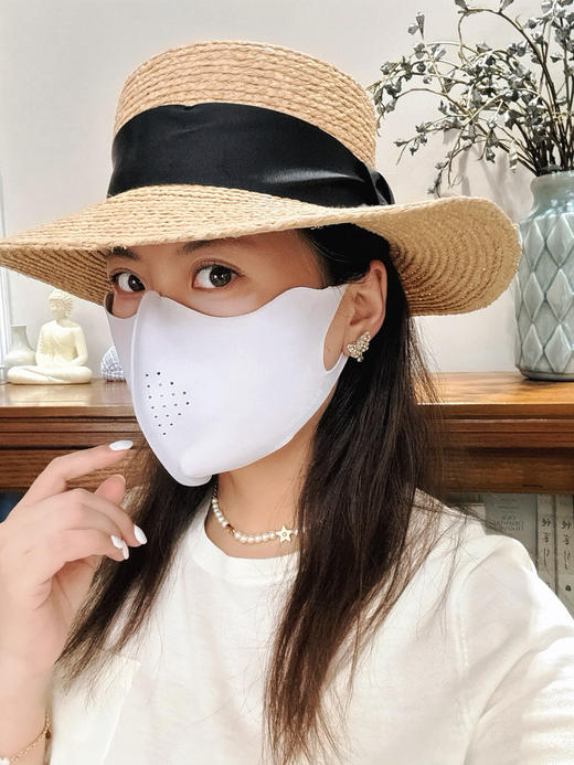 715-6 雕 老渠道 五角星CD镂空字母 珍珠颈链 手链 珍珠耳环 商品图4