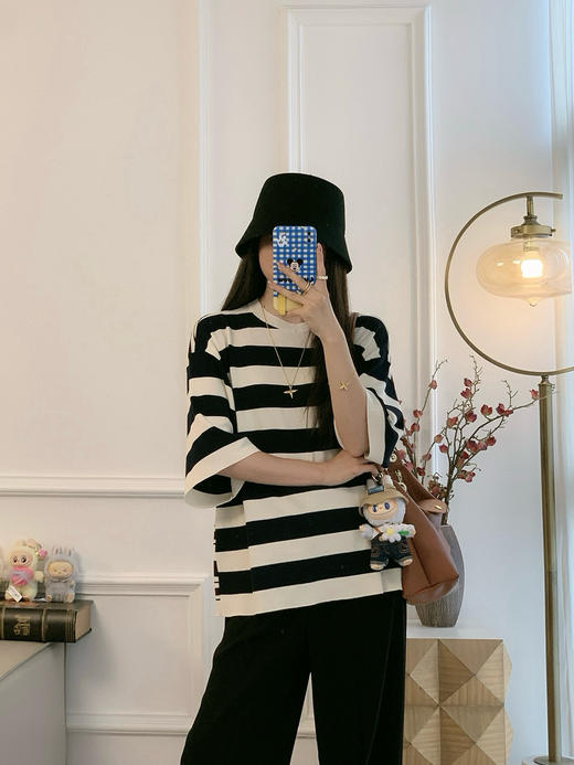 715-3  慵懒不懒散 松弛高级 25早秋 ed拼接条纹 宽松圆领中袖上衣 商品图0