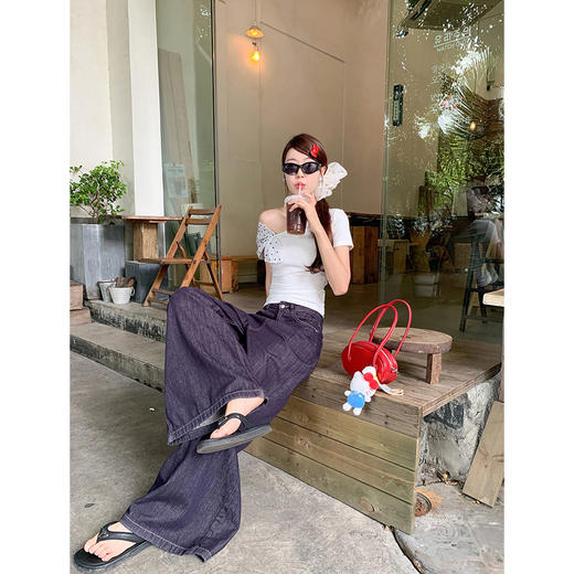 <曾小咸推荐>韩系波点拼接斜肩修身短袖T恤 商品图4