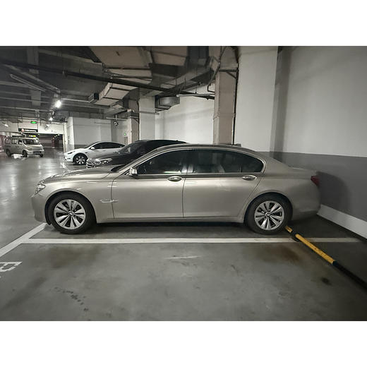 宝马 7系  730Li领先型【长租-北京】 商品图3