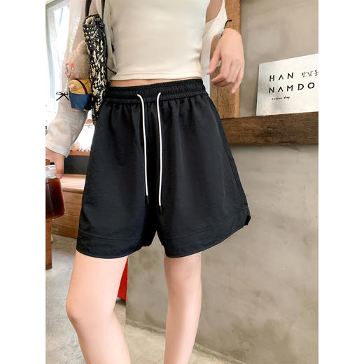 <曾小咸推荐>韩系宽松休闲松紧腰休闲短裤 商品图2