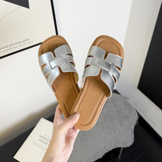 百丽同款平替凉拖女士拖鞋 | 舒适又时尚、绝美夏日半托、休闲百搭、4色可选、搭配裤子裙子都好看~ 商品图4