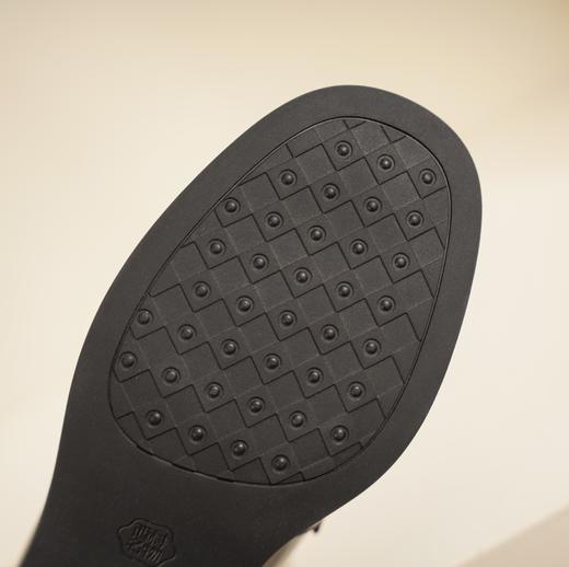 【秋季新款】西村名物2025年秋季新款小圆通头舒软粗跟防滑低跟深口单鞋乐福鞋T25CM38861 商品图9