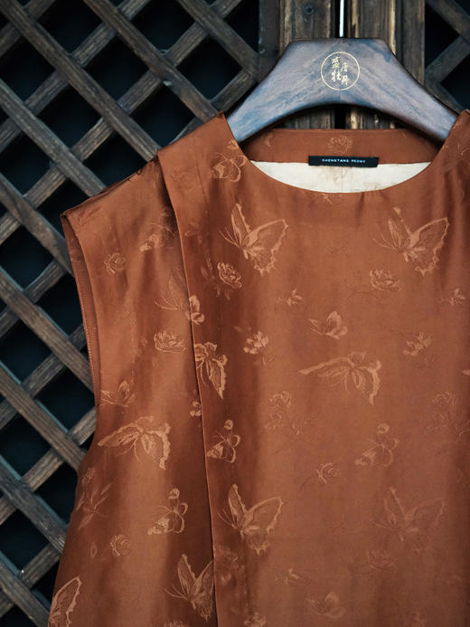 盛唐牡丹| 红云纱圆领上衣 商品图1