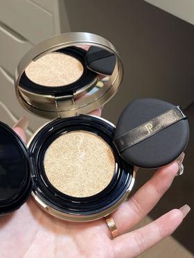 拍一发五‼️‼️ 🔥火遍全网的小金盒‼️  Pt铂金柔纱光缎持妆气垫BB霜