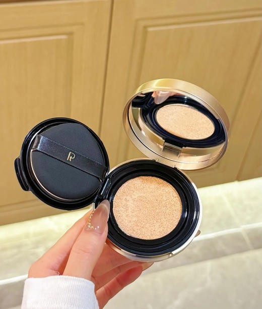 拍一发五‼️‼️ 🔥火遍全网的小金盒‼️  Pt铂金柔纱光缎持妆气垫BB霜 商品图7