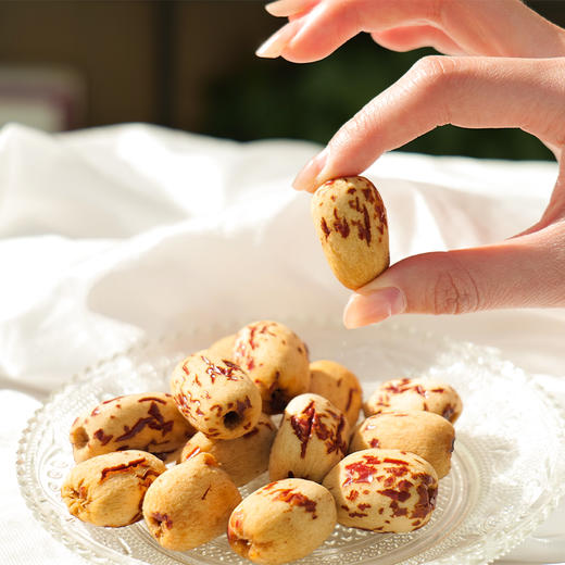 新疆印象·坚果盛宴礼盒(小号A款) 商品图2