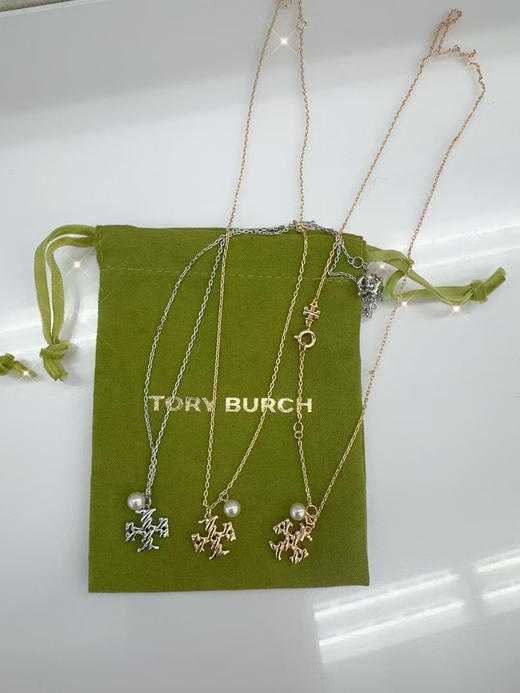 💰650🇺🇸包邮✈️🤩✨😍TB Tory Burch新款珍珠项链，优雅小香风，真的太精致了‼️‼️ 🌸💫 商品图0