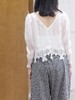 TYNVIE 褶裥过肩蕾丝饰边衬衫 - 白色 商品缩略图12
