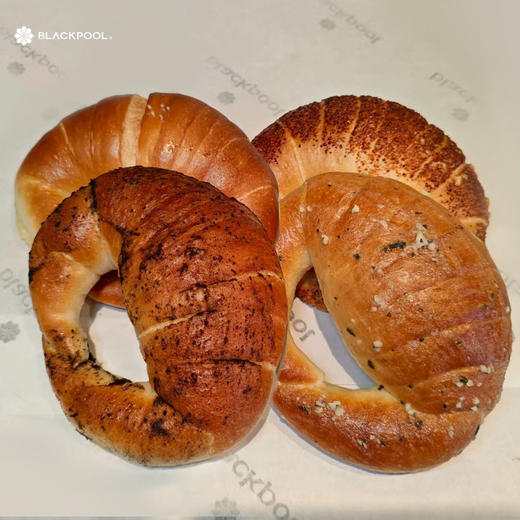 （4月4日起配）【面包套餐】总统黄油盐面包  原味+芝士+黑松露+蒜香味 商品图0