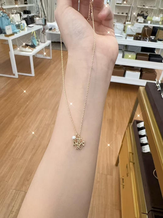 💰650🇺🇸包邮✈️🤩✨😍TB Tory Burch新款珍珠项链，优雅小香风，真的太精致了‼️‼️ 🌸💫 商品图8