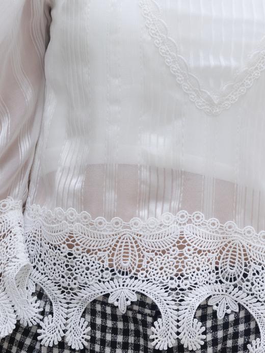 TYNVIE 褶裥过肩蕾丝饰边衬衫 - 白色 商品图8