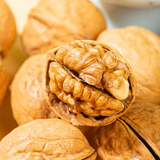 新疆印象·坚果盛宴礼盒(大号C款） 商品图1