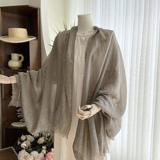 【够宽大】棉麻纯色披肩围巾 商品图5