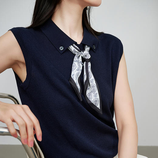 NEELLY纳俪商场同款秋季新款简约休闲无袖针织衫女气质百搭上衣N25074A06604 商品图2