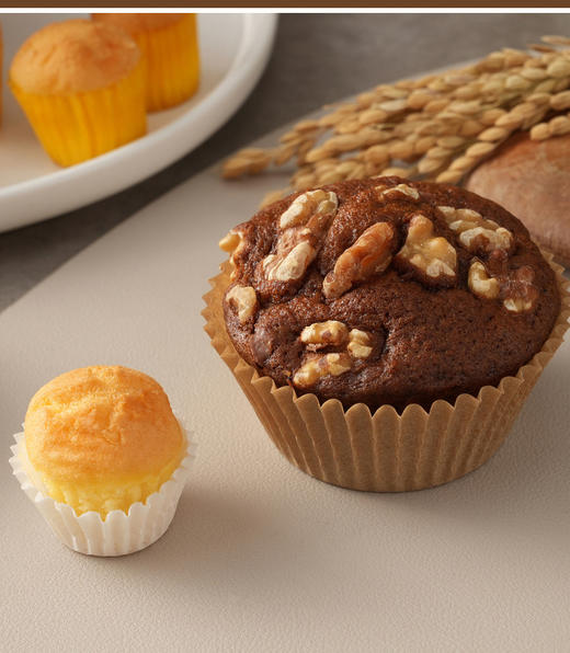 【拍50张送50张！）巴斯克蛋糕纸托 免折叠模具 一次性食品用烘焙硅油纸 不沾防油围边纸 商品图1