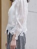 TYNVIE 褶裥过肩蕾丝饰边衬衫 - 白色 商品缩略图7
