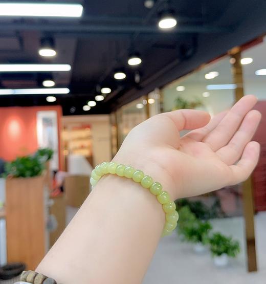 和田玉“青青一夏”渐变手串单圈老型珠 约9mm JD 商品图2