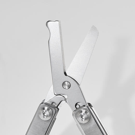 【一把抵一箱 适配24号手术刀片】SWISS+TECH瑞士科技 赤眼蜂九合一多功能救援剪急救剪刀 商品图9