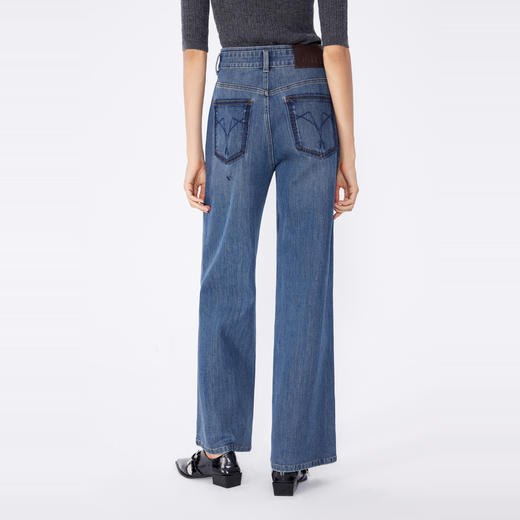 NEELLY纳俪商场同款春季新款直筒裤款百搭显瘦舒适修饰腿型牛仔裤N25074H04412 商品图1