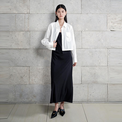 NEELLY纳俪商场同款秋季新款黑色气质吊带连衣裙女简约百搭长裙N25072Y01050 商品图2