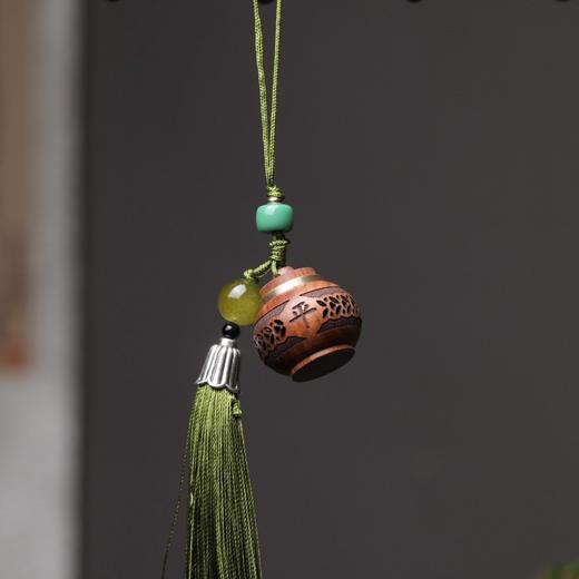 【积分兑换】中式香囊挂件吊坠（不含香囊） 商品图0